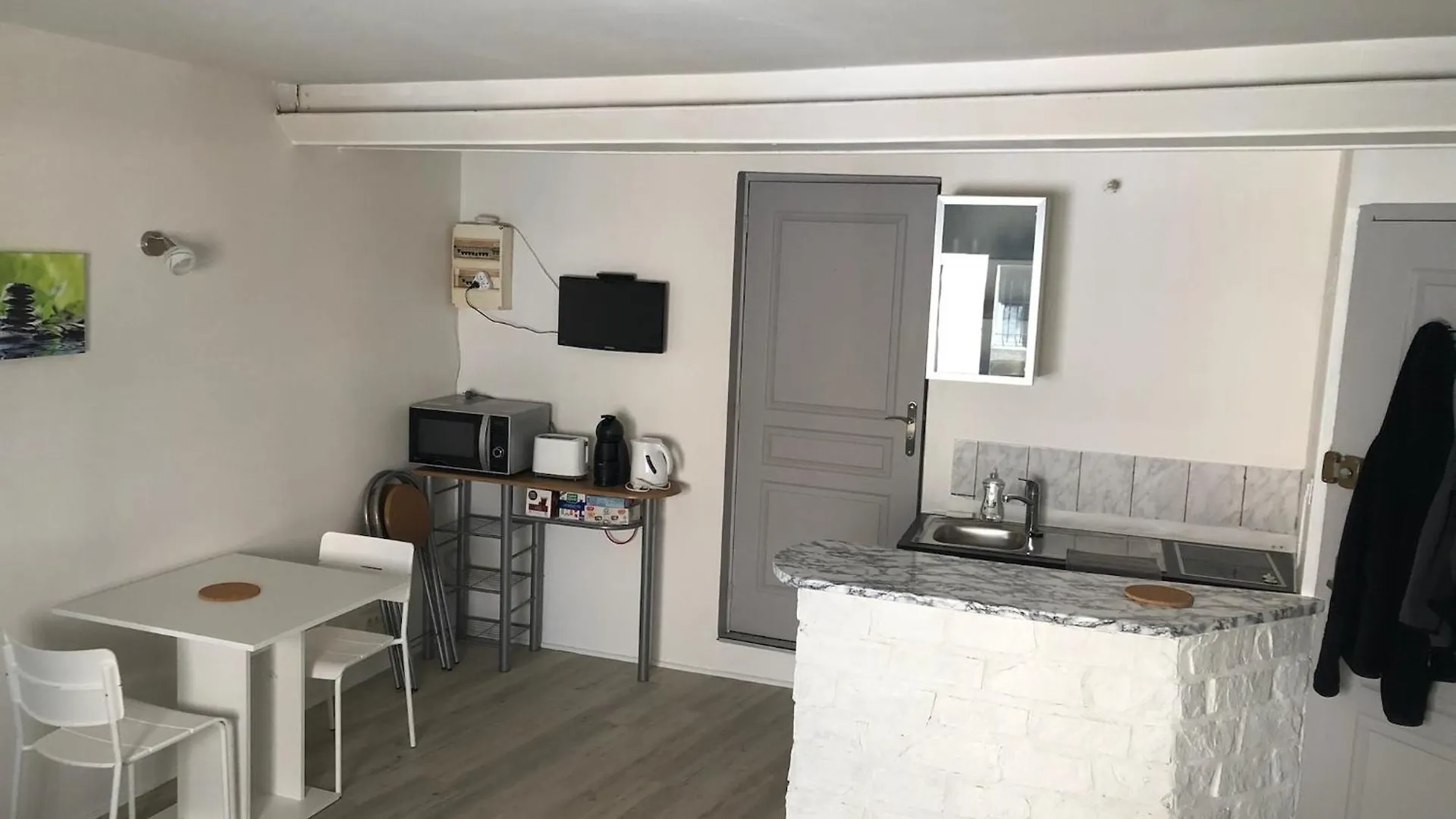 Apartment Studio Centre Ville Vichy